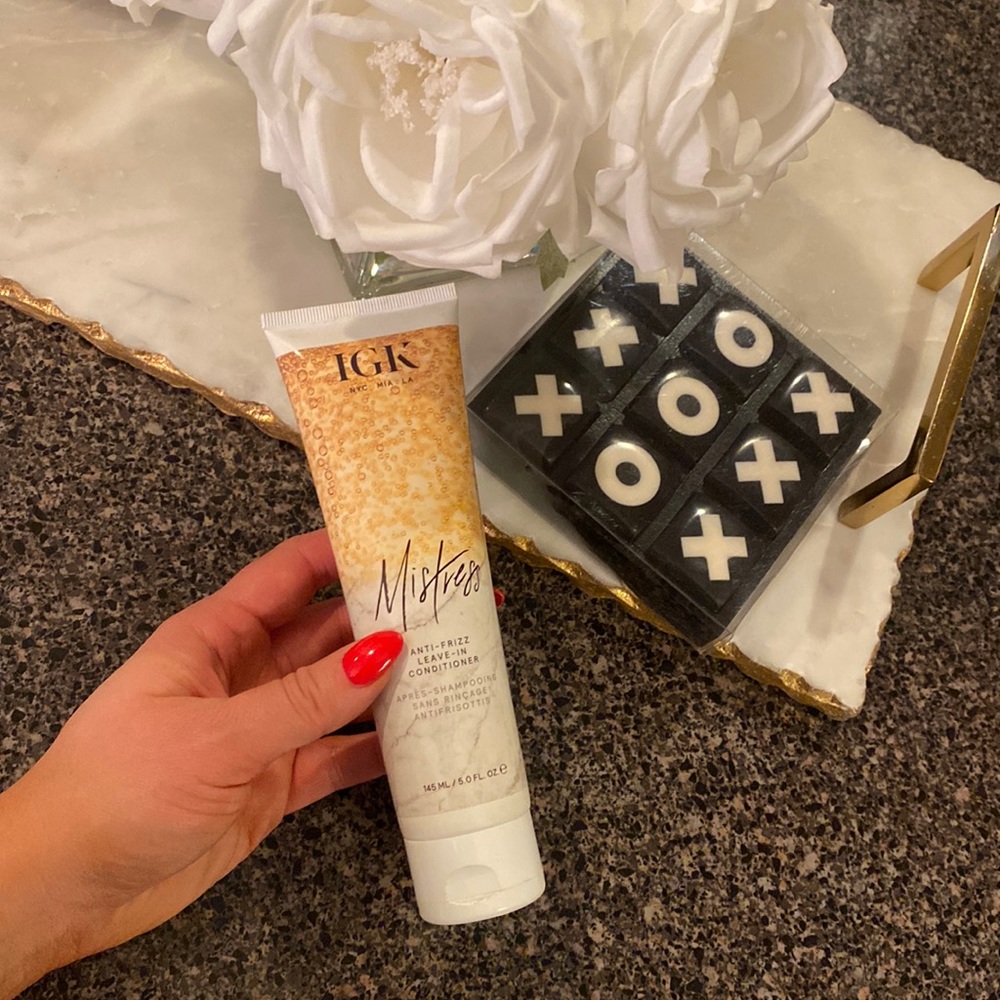 ✨IGK Mistress Anti-Frizz Leave In Conditioner ✨